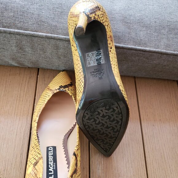 EUC KARL LAGERFELD Royale premium leather pumps in mustard / brown snake (6) - Picture 6 of 12
